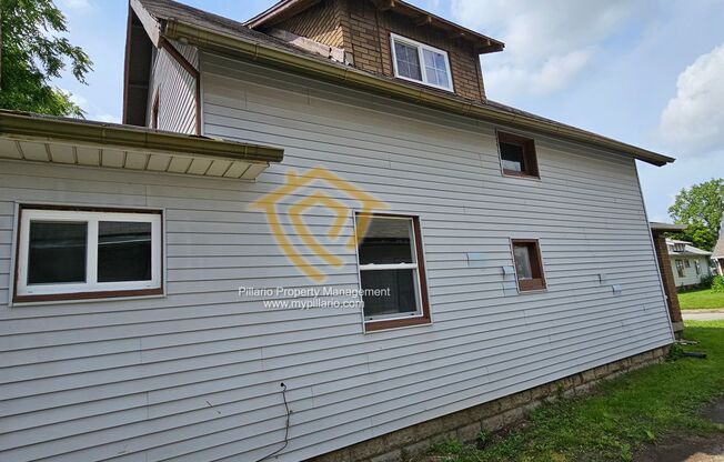 $500 OFF MOVE-IN SPECIAL!!! Eastside Newly Renovated 3 Bedroom / 2 Bath!