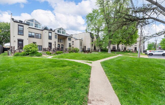 1500 Menard Apartments
