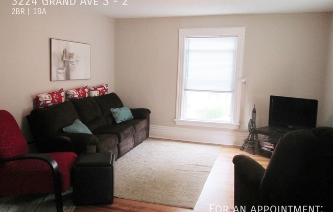 3224 GRAND AVE S