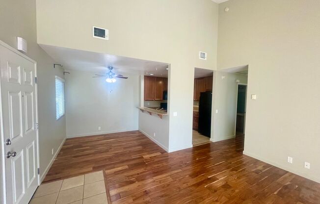 Upgraded Condo in the Hills of Escondido!