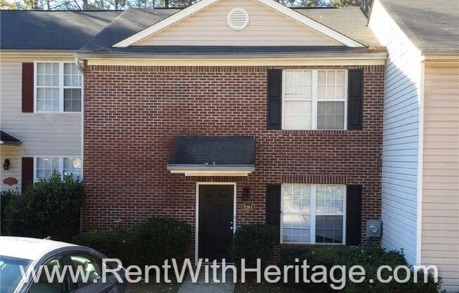 Awesome 3bd/ 2ba Townhome, Super Spacious, Small Community, Great Location