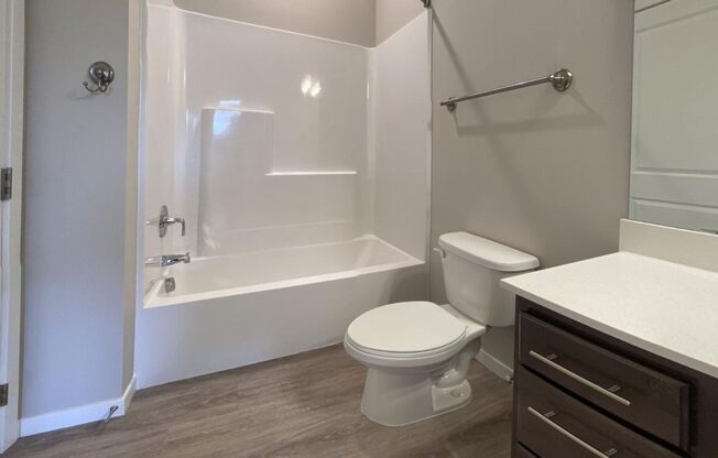 1 bed, 1 bath, 580 sqft, $1,450, Unit 4 - 304