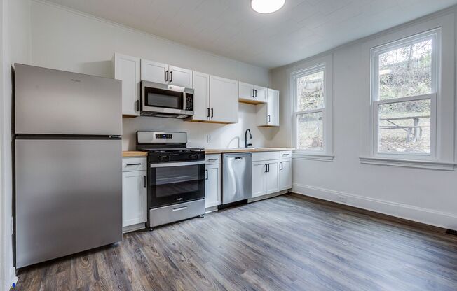 Fully Renovated 2BR Home in Mt. Washington – New Kitchen, Spacious Yard & Original Charm