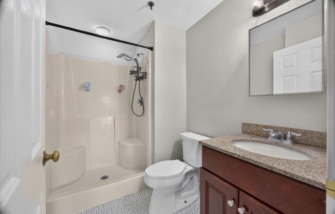 2 beds, 2 baths, 863 sqft, $2,600, Unit Unit 701