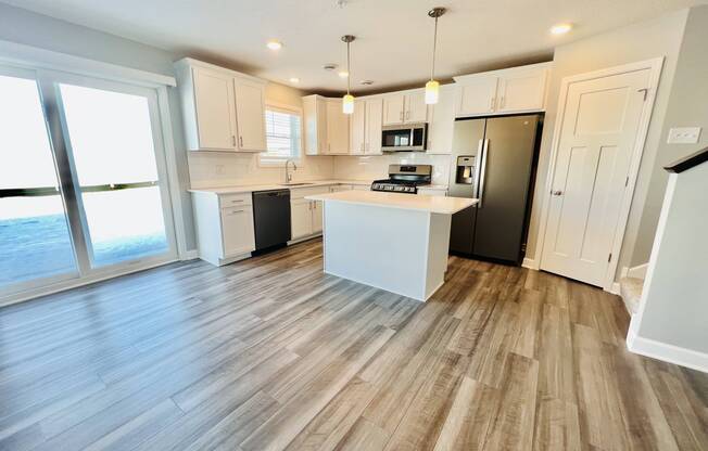 1133 MIDDLEFIELD RD