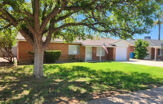 Great Centrally located 3 bedroom home with an upgraded interior