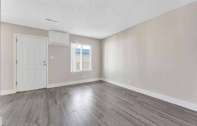 1 bed, 1 bath, 680 sqft, $1,295, Unit 80A