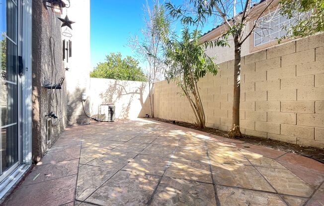 Lovely townhome in The Pueblo Village of Summerlin