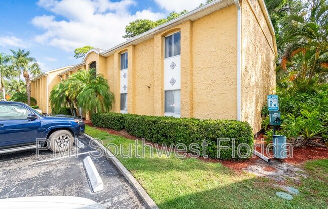 1721 PARAKEET WAY