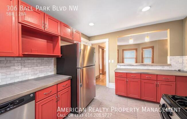 306 BALL PARK BLVD NW