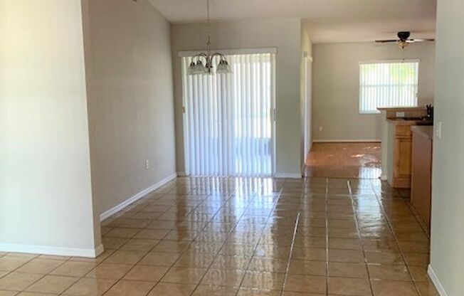 3/2 in Poinciana for Rent!