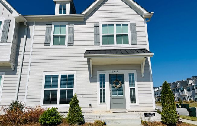 Stunning 3 bedroom 2.5 bathroom townhome in Conyers newest community! Must see!