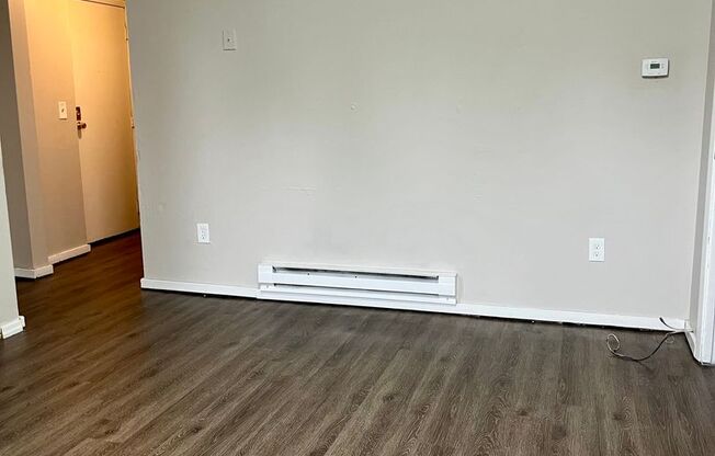 2 beds, 1 bath, 550 sqft, $1,245, Unit 22