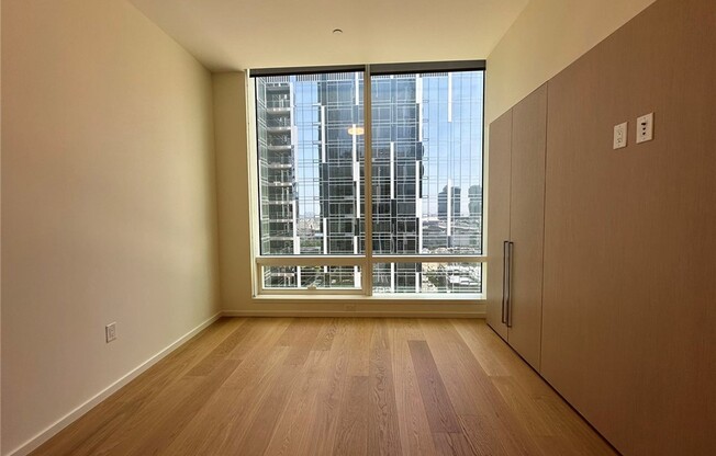 1 bed, 1 bath, 748 sqft, $2,800, Unit 1905