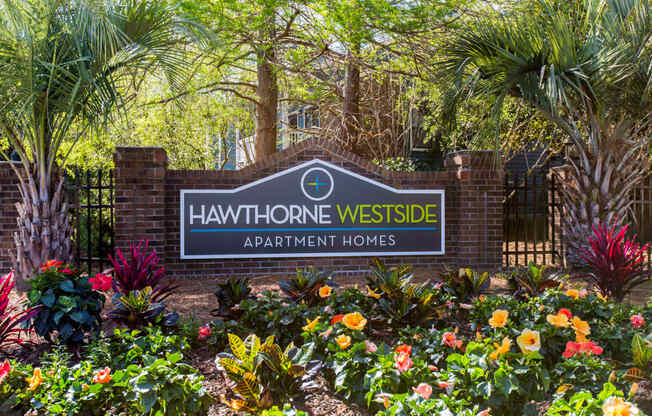 Welcome Home to Hawthorne Westside