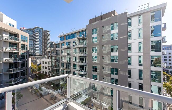 2 beds, 2 baths, $3,288