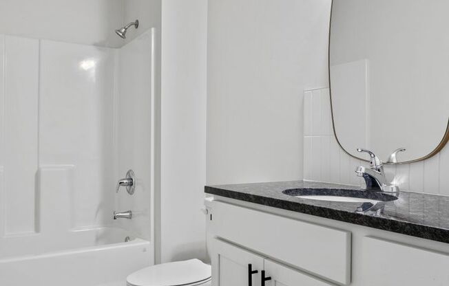 Studio, 1 bath, 499 sqft, $1,075, Unit 102 - ADA