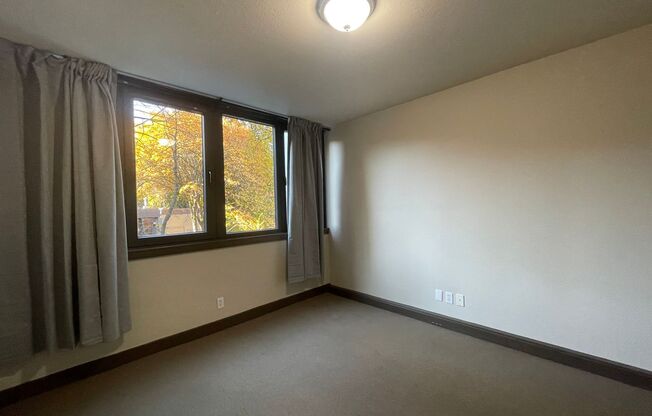 2 beds, 2 baths, $1,895, Unit APARTMENT 3D