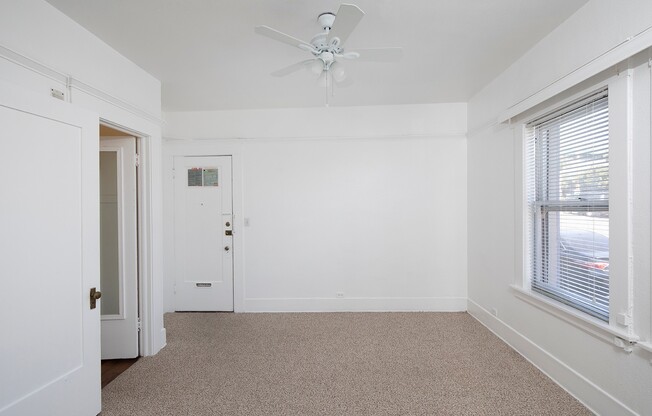 1 bed, 1 bath, $1,895, Unit 05