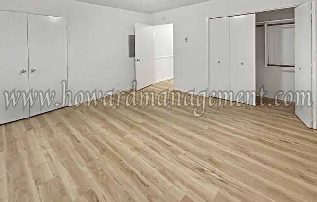 1302 Euclid