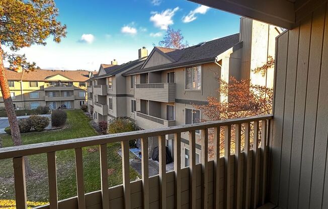 2 beds, 1 bath, 902 sqft, $1,375, Unit W - 051