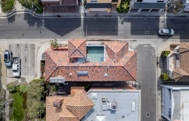 4818 ROMA CT