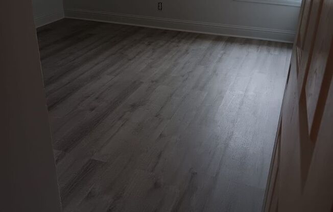 NNG Summit Apartments LLC