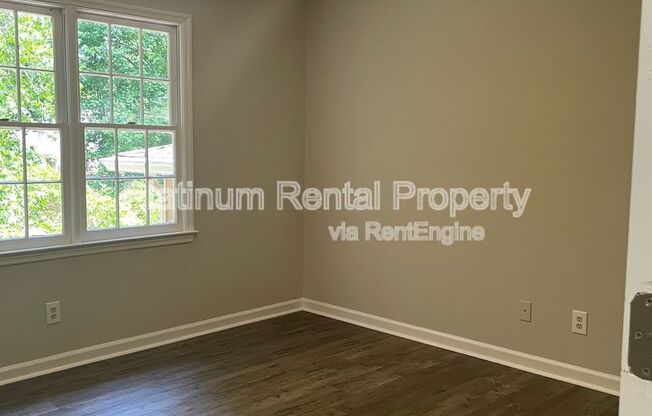 4 beds, 2.5 baths, 2,959 sqft, $2,695