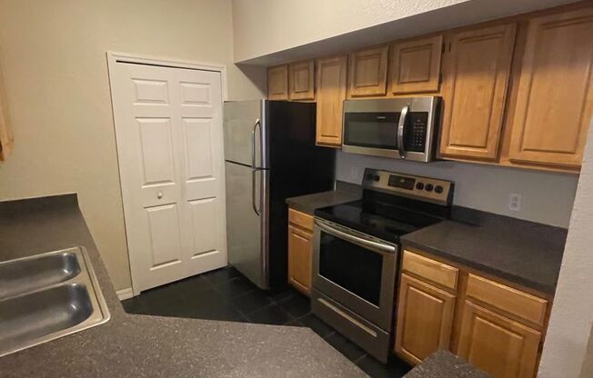 Gated Townhome in MetroWest