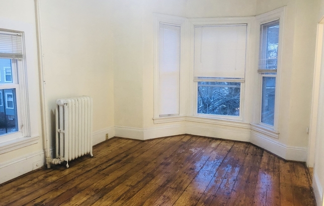 25 Inman St