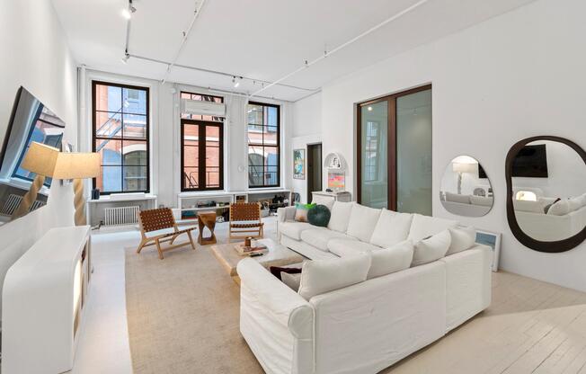 392 BROADWAY