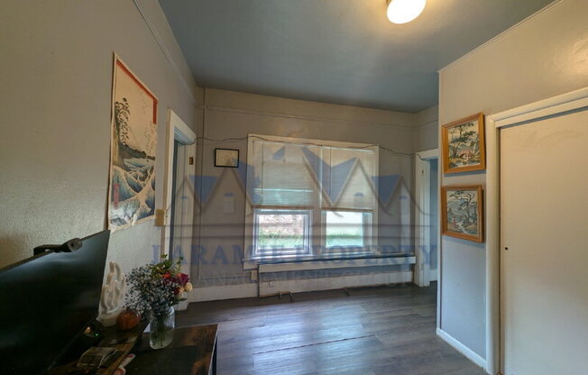 505 E SHERIDAN