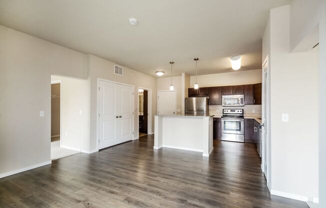 2 beds, 2 baths, 990 sqft, $2,500, Unit 219