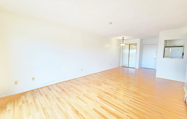 111 Warren Ave.