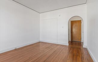 Studio, 1 bath, 430 sqft, $2,190, Unit 12