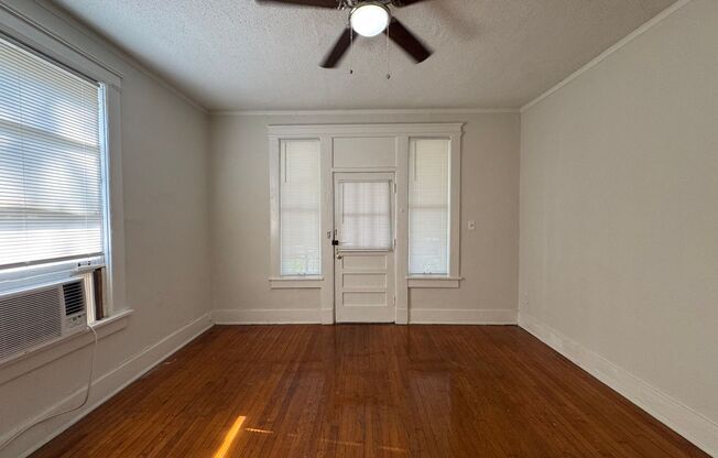 1530 Monroe Ave.