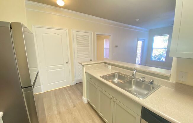 1 bed, 1 bath, $1,599, Unit UNIT 206