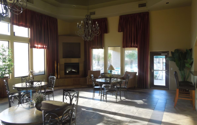 2 beds, 2 baths, $1,895