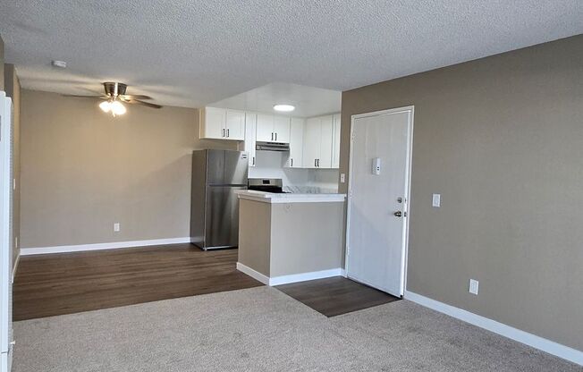 1 bed, 1 bath, 640 sqft, $2,095, Unit 650 - 89