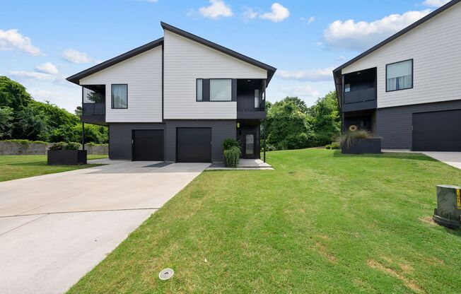 2200-102 Millbank Village CT