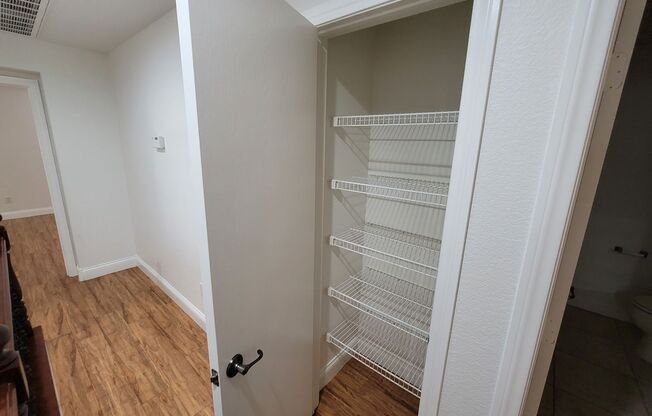 3 beds, 2.5 baths, $1,995