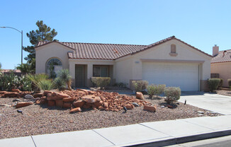 Charming 2 bedroom home in northwest. Very open floorplan.