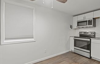 2 beds, 1 bath, $1,600, Unit 105-7