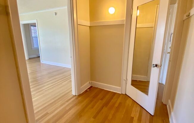 Studio, 1 bath, 454 sqft, $1,545, Unit 303