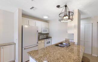 2 beds, 2.5 baths, $1,850, Unit Unit 424