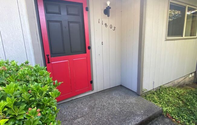 Present day 2-bedroom duplexes perfect for everyday living!