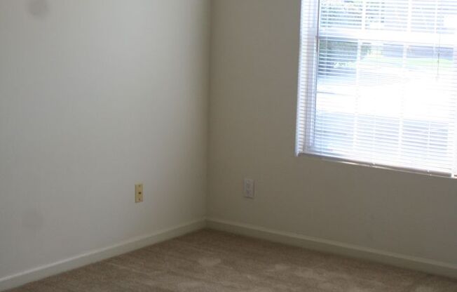 1 bed, 1 bath, 656 sqft, $1,110, Unit 410-209