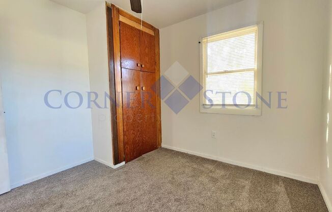 2 beds, 1 bath, $1,150, Unit # #A