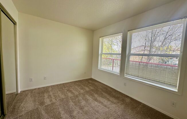 2 beds, 2 baths, 900 sqft, $1,895, Unit 1332 - #19