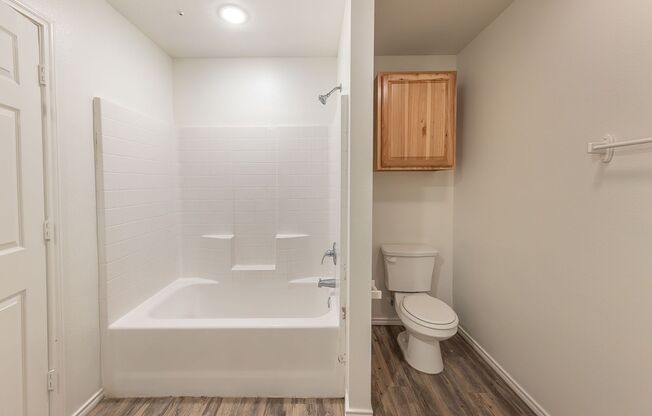 Spacious & Updated 3-Bedroom, 2-Bath Home – Move-In Ready
